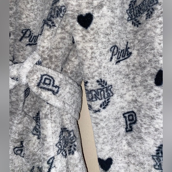 PINK Robe - Gray - Picture 2 of 4